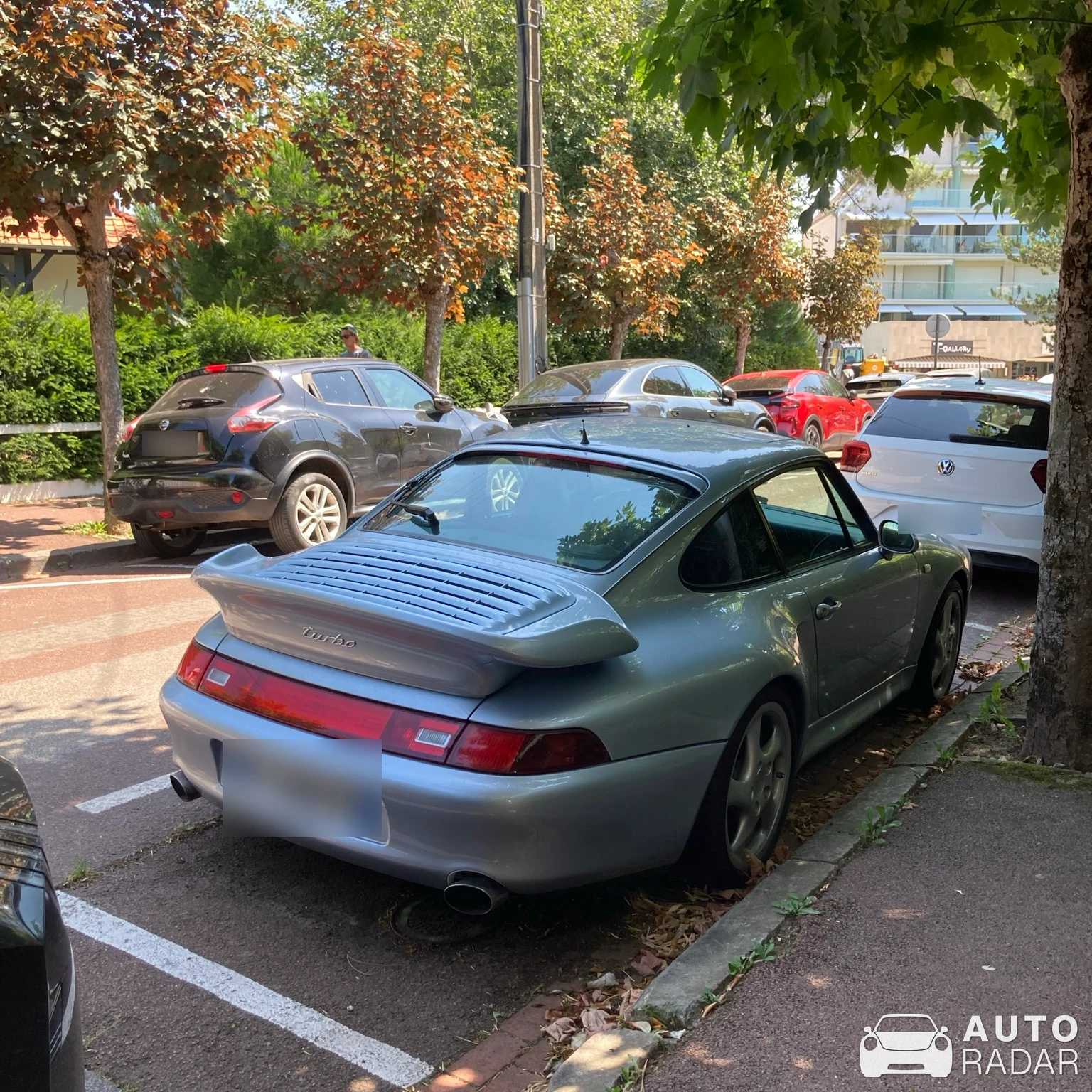 Porsche 930 Turbo spotted in Le Touquet-Paris-Plage