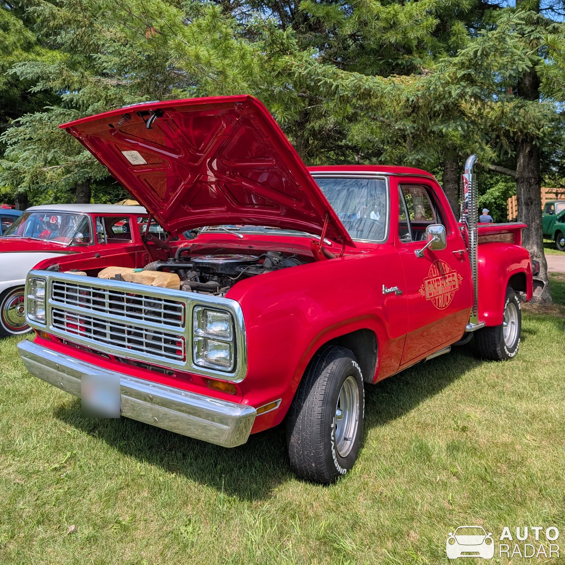 Dodge D150 Lil' Red Express spotted in Merrickville