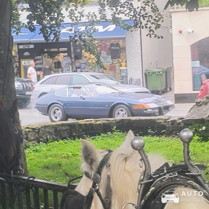 Ferrari 365 GTB/4 Daytona spotted in Killarney