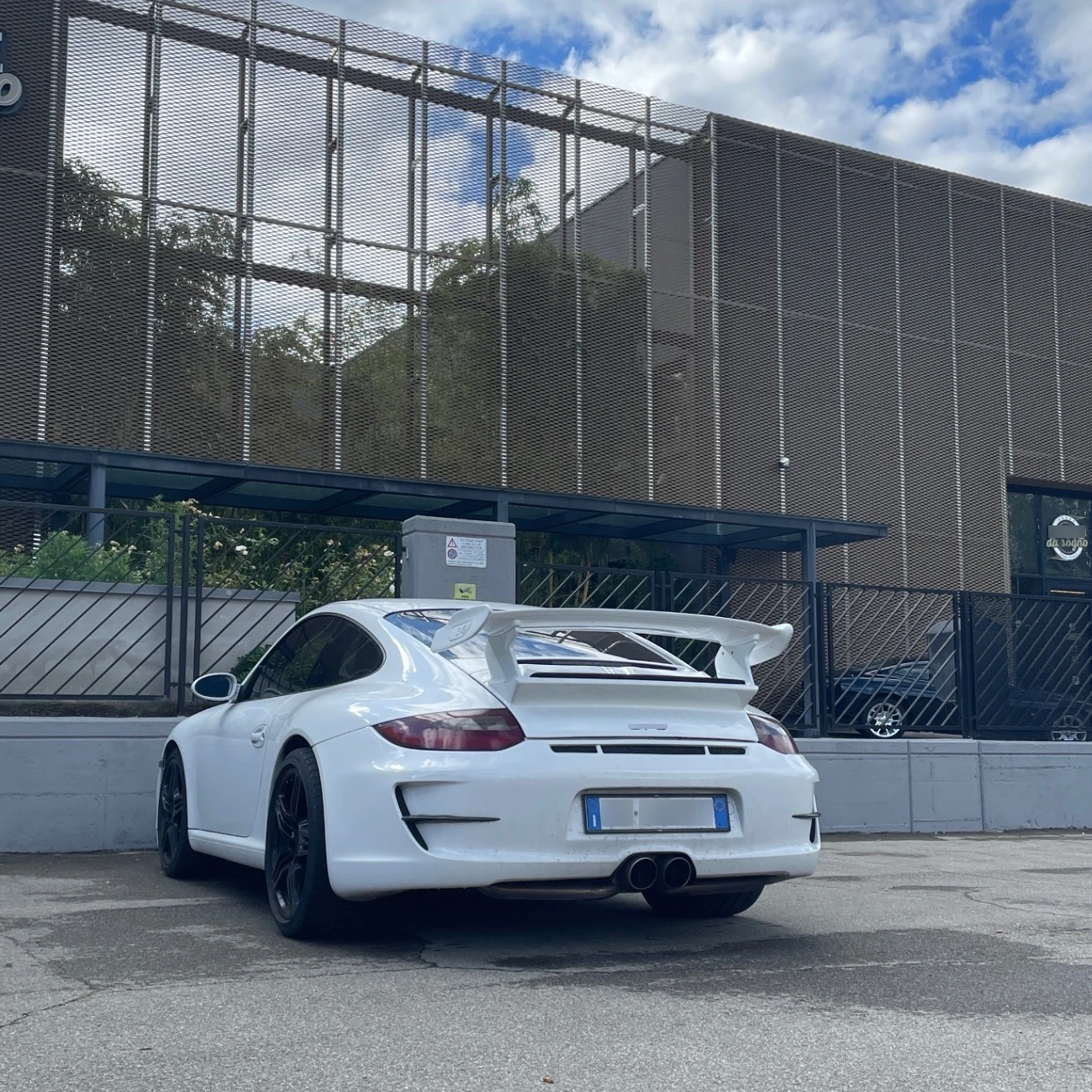 Porsche 997 GT3 spotted in Reggio Emilia, Italia