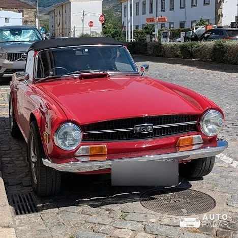 Triumph TR6 spotted in Vila Real
