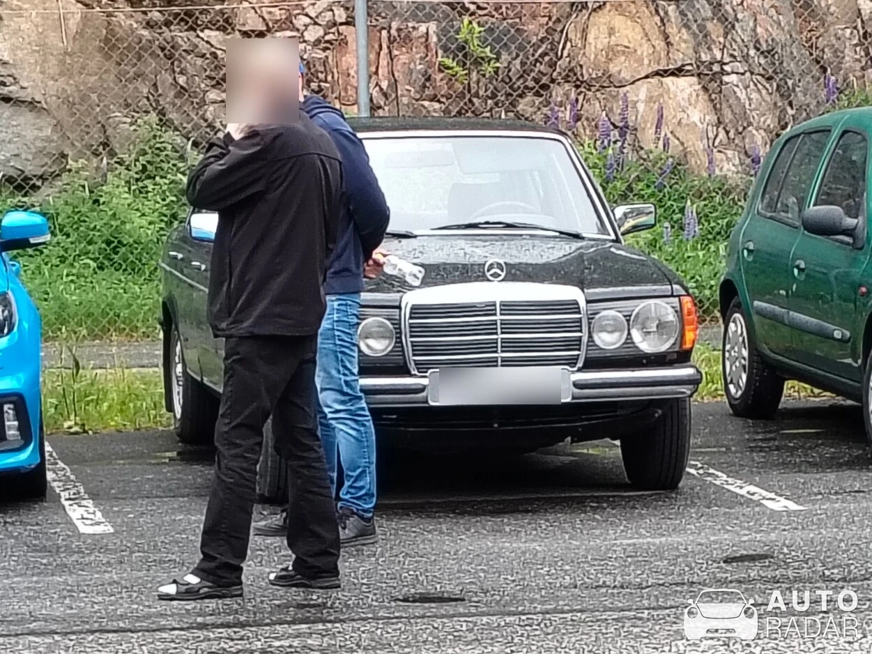 Mercedes-Benz W123 spotted in Jyväskylä