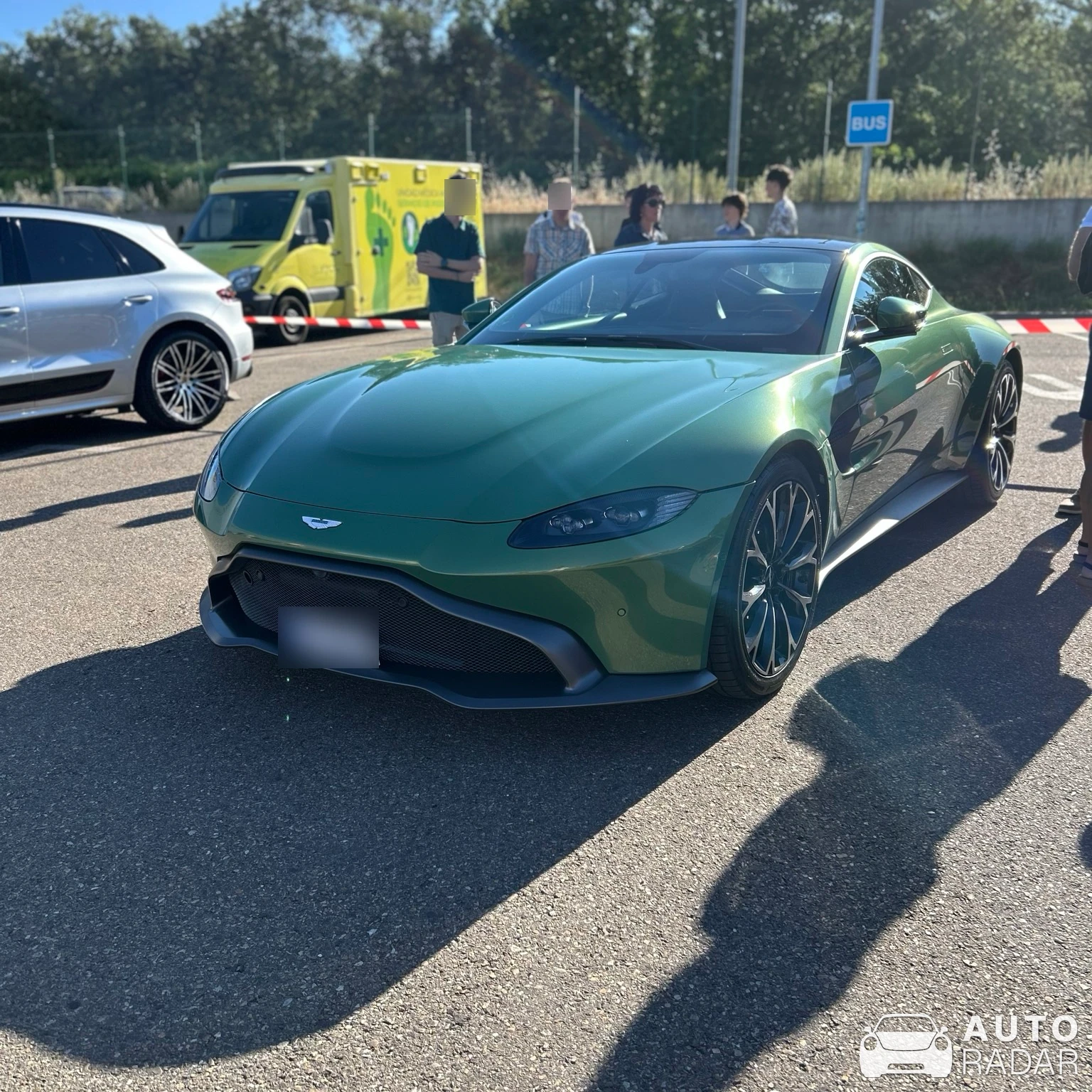 Aston Martin V8 Vantage spotted in Villaquilambre
