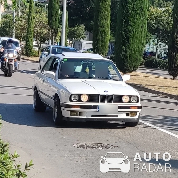 BMW 3 Series E30 spotted in Blanes, Spain