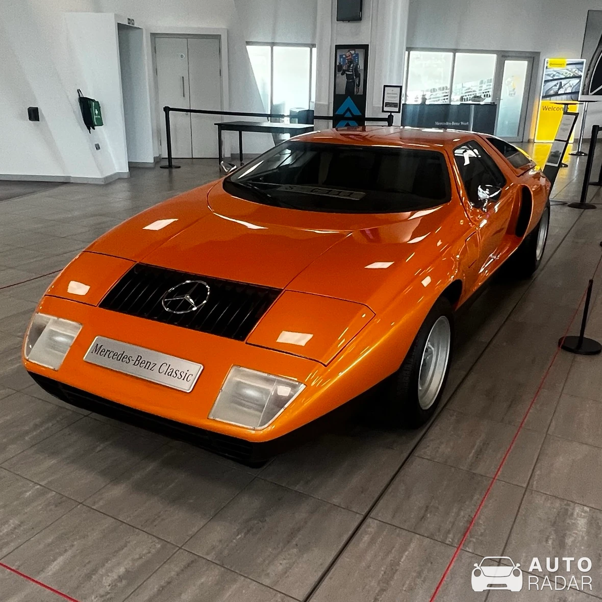 Mercedes-Benz C 111-II spotted in Slough