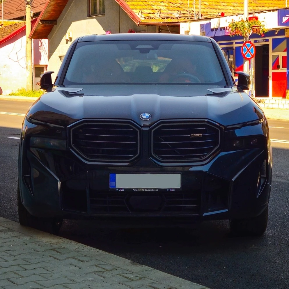 BMW XM spotted in Petroșani, România