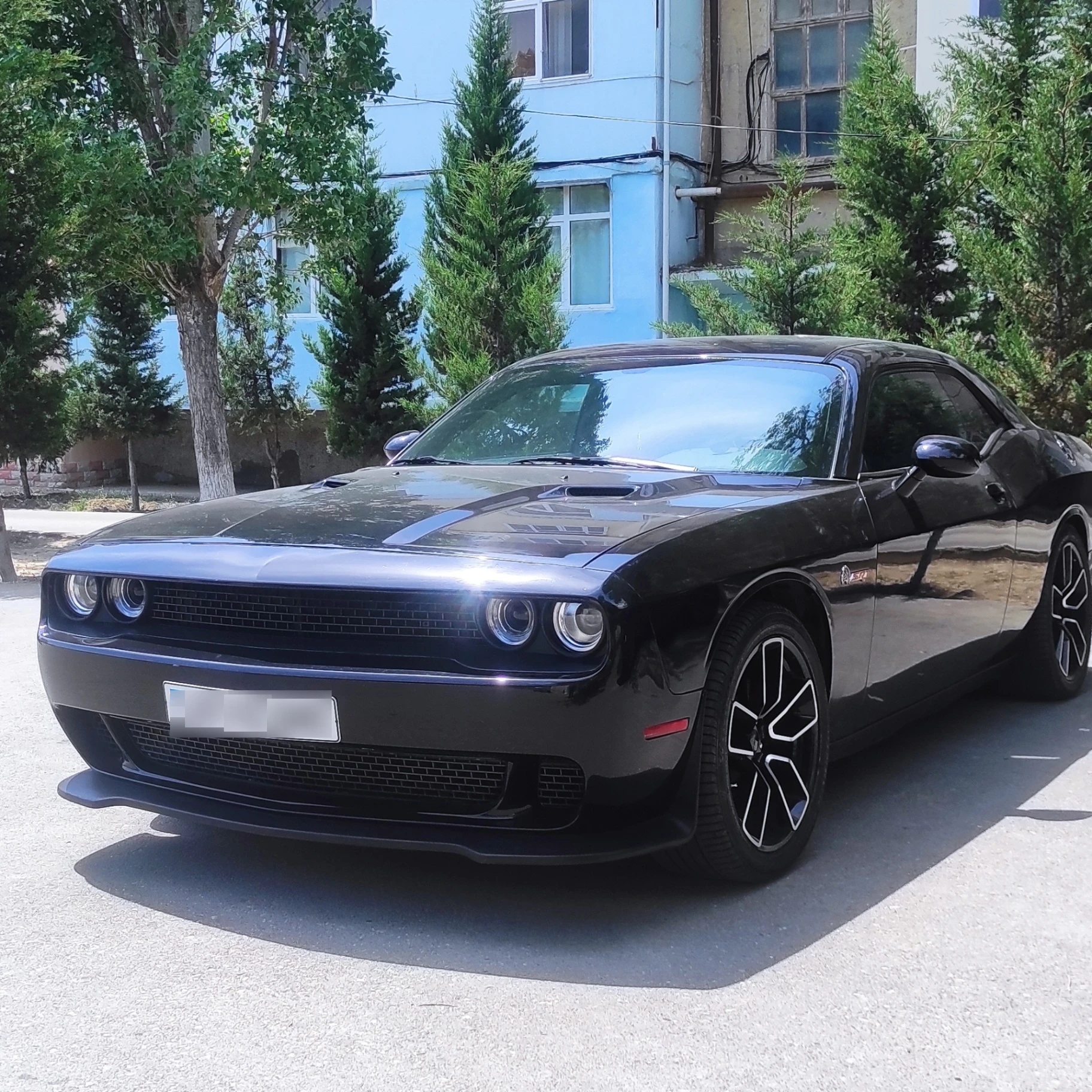 Dodge Challenger spotted in Sumqayit, Azerbaijan