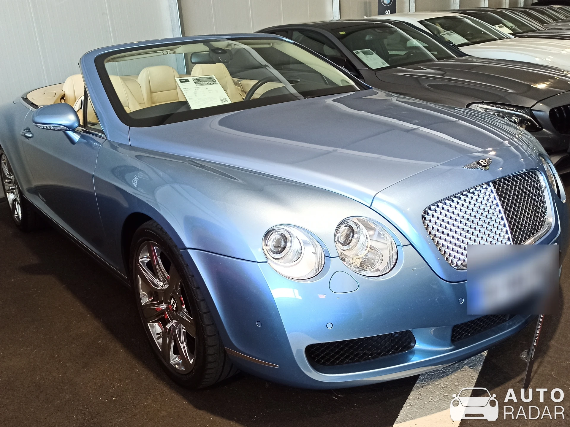 Bentley Continental GTC spotted in Cádiz