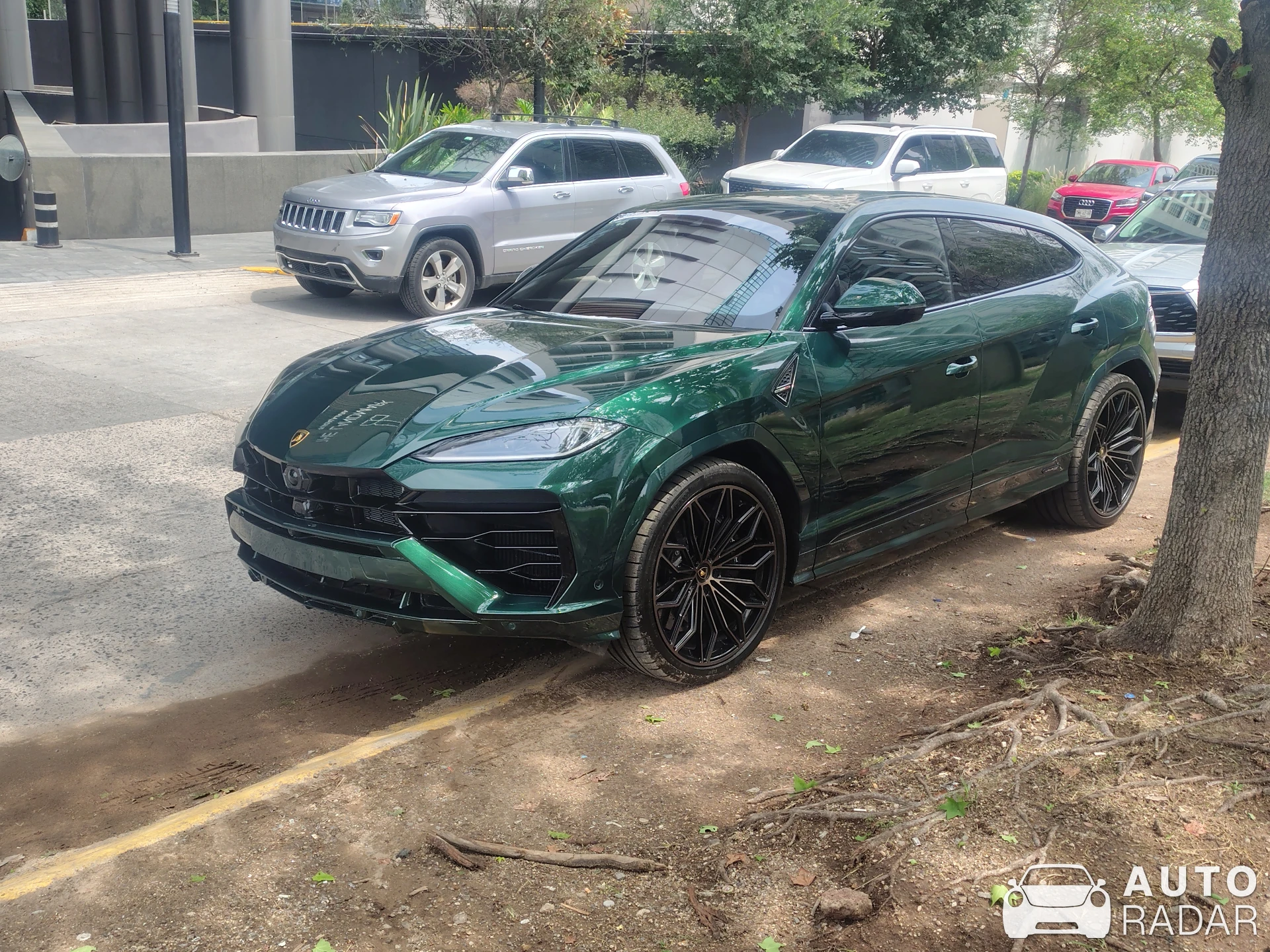 Lamborghini Urus SE spotted in Zapopan