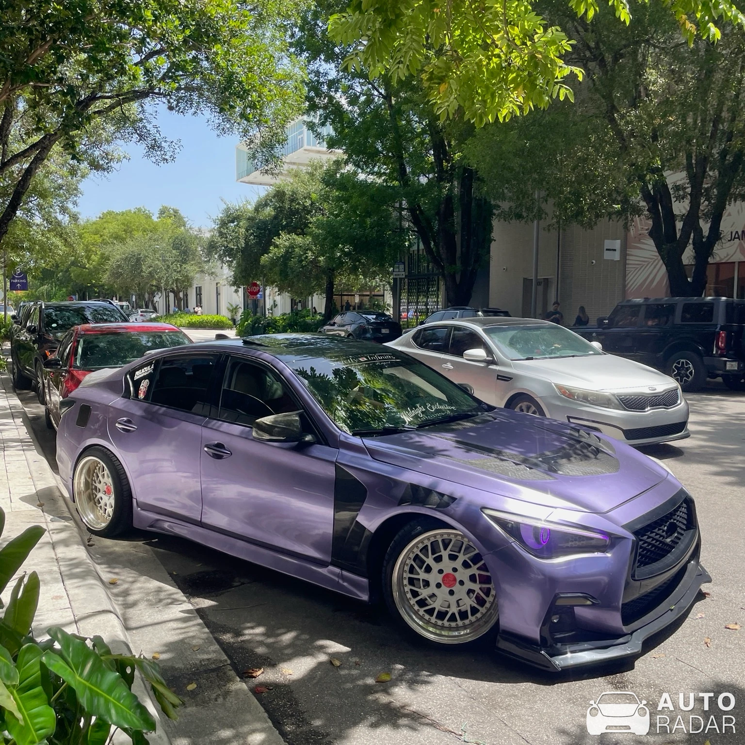 Infiniti Q30 spotted in Miami