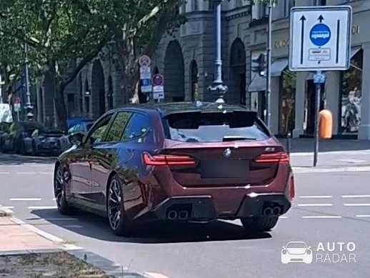 BMW M5 G99 Touring spotted in Berlin
