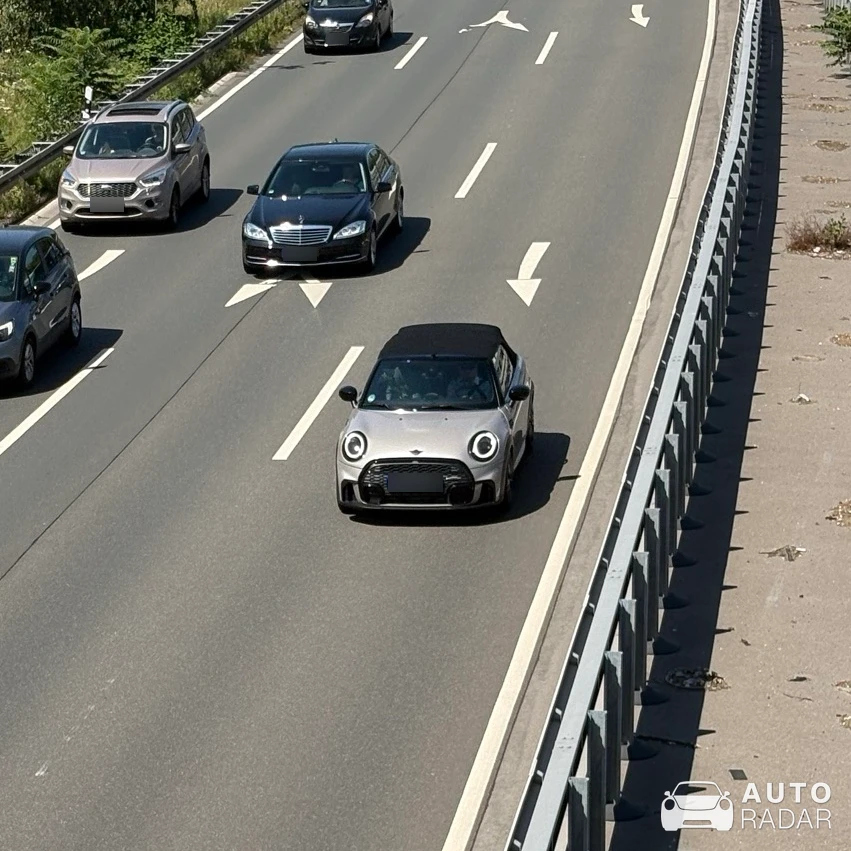 Mini F57 John Cooper Works Cabrio spotted in Düsseldorf