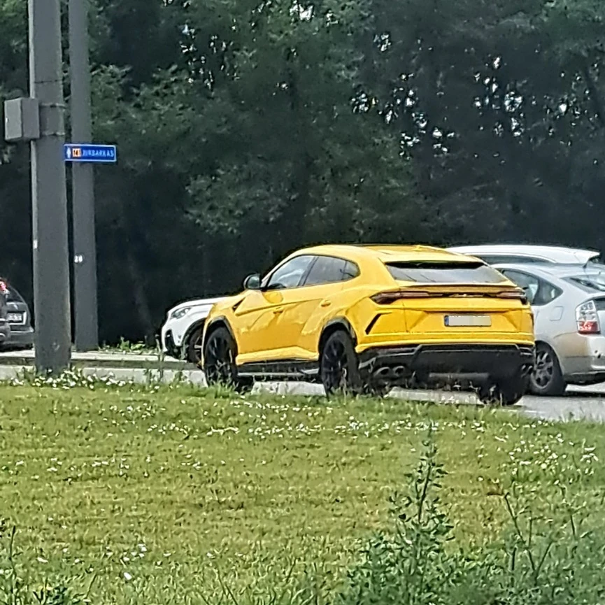 Lamborghini Urus spotted in Kaunas, Lietuva