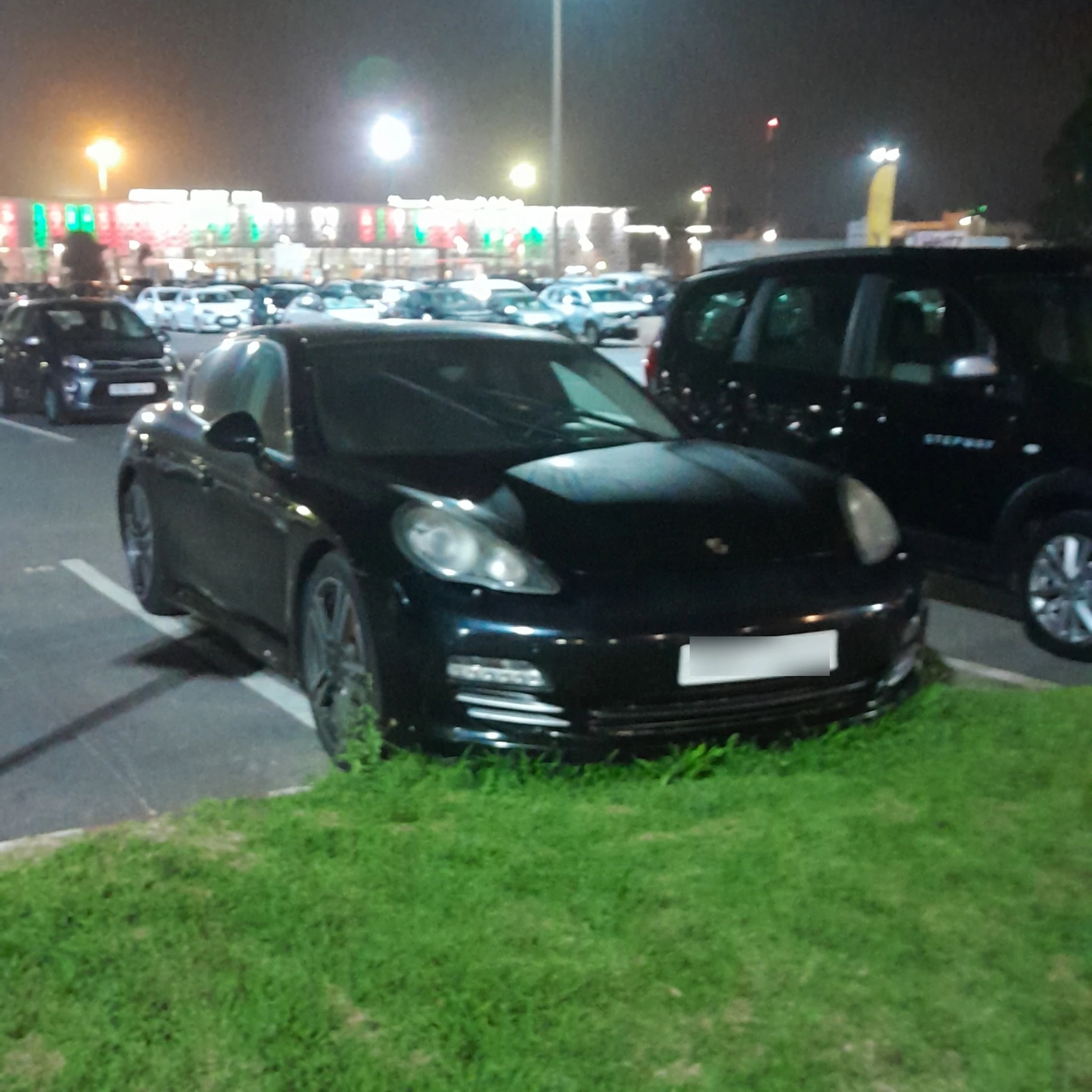Porsche 970 Panamera 4S spotted in Rabat, Morocco