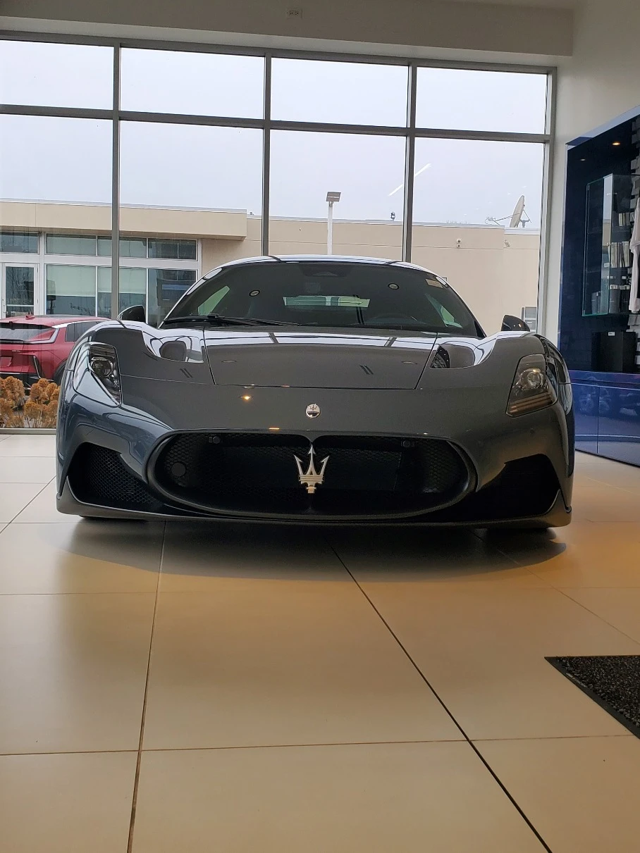 Maserati  Mc20 spotted in Golden Valley, United States