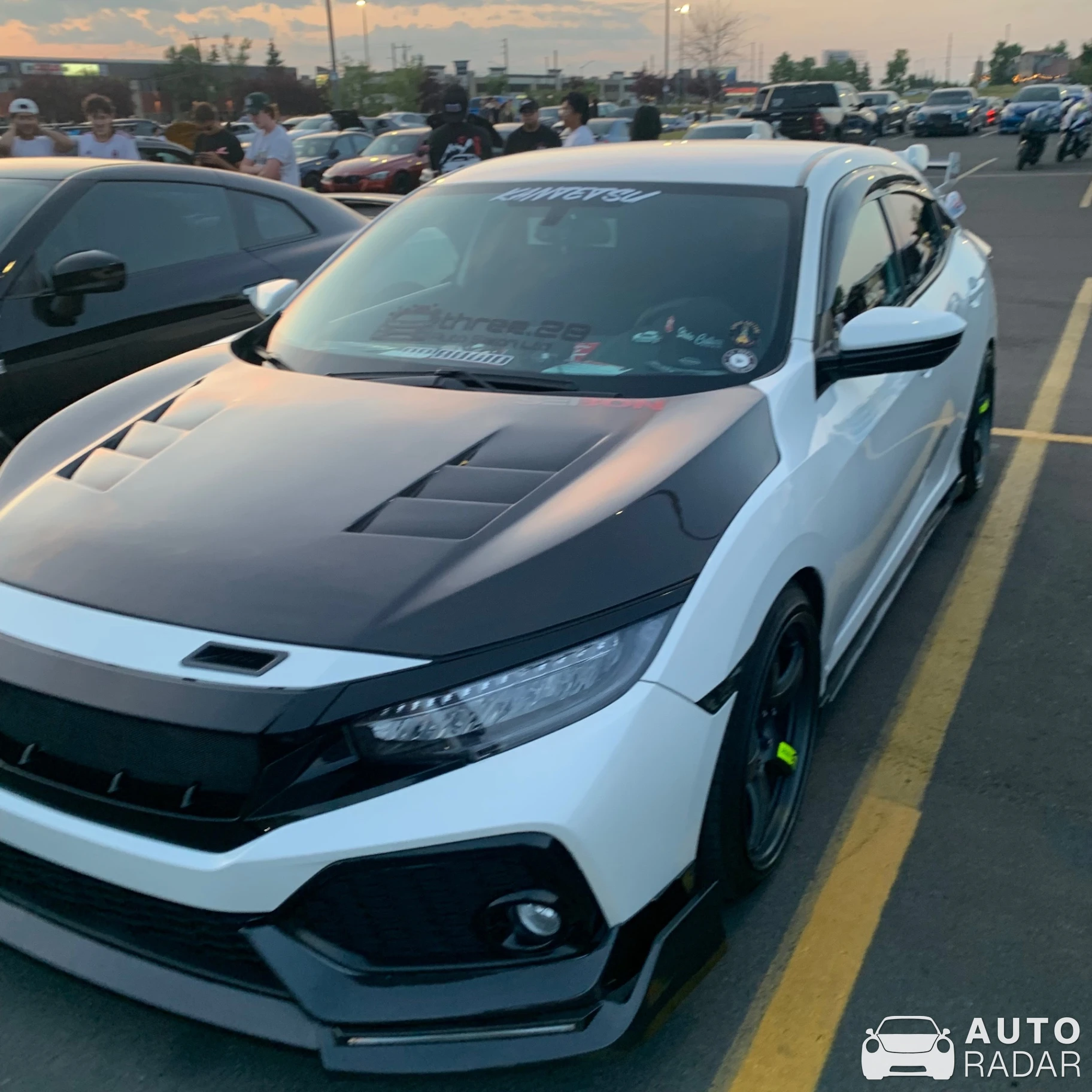 Honda Civic Type-R 2017 spotted in Calgary, Canada