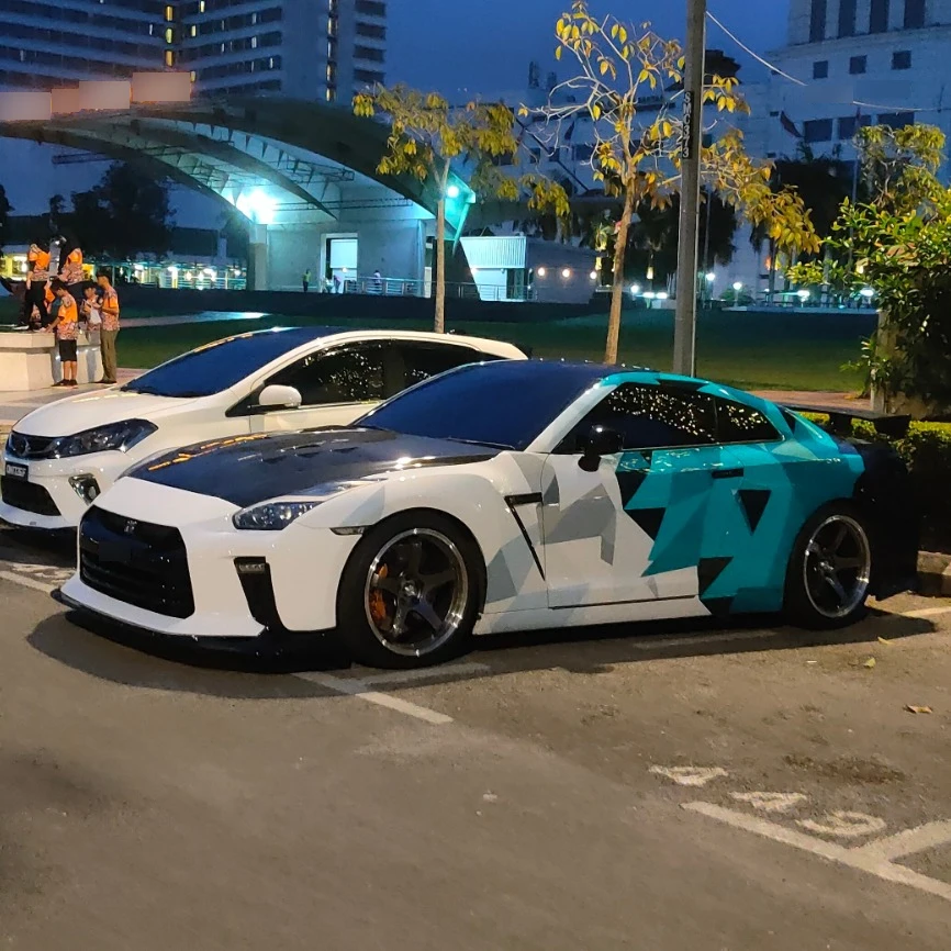 Nissan GTR R35 R35 spotted in Sibu, 马来西亚