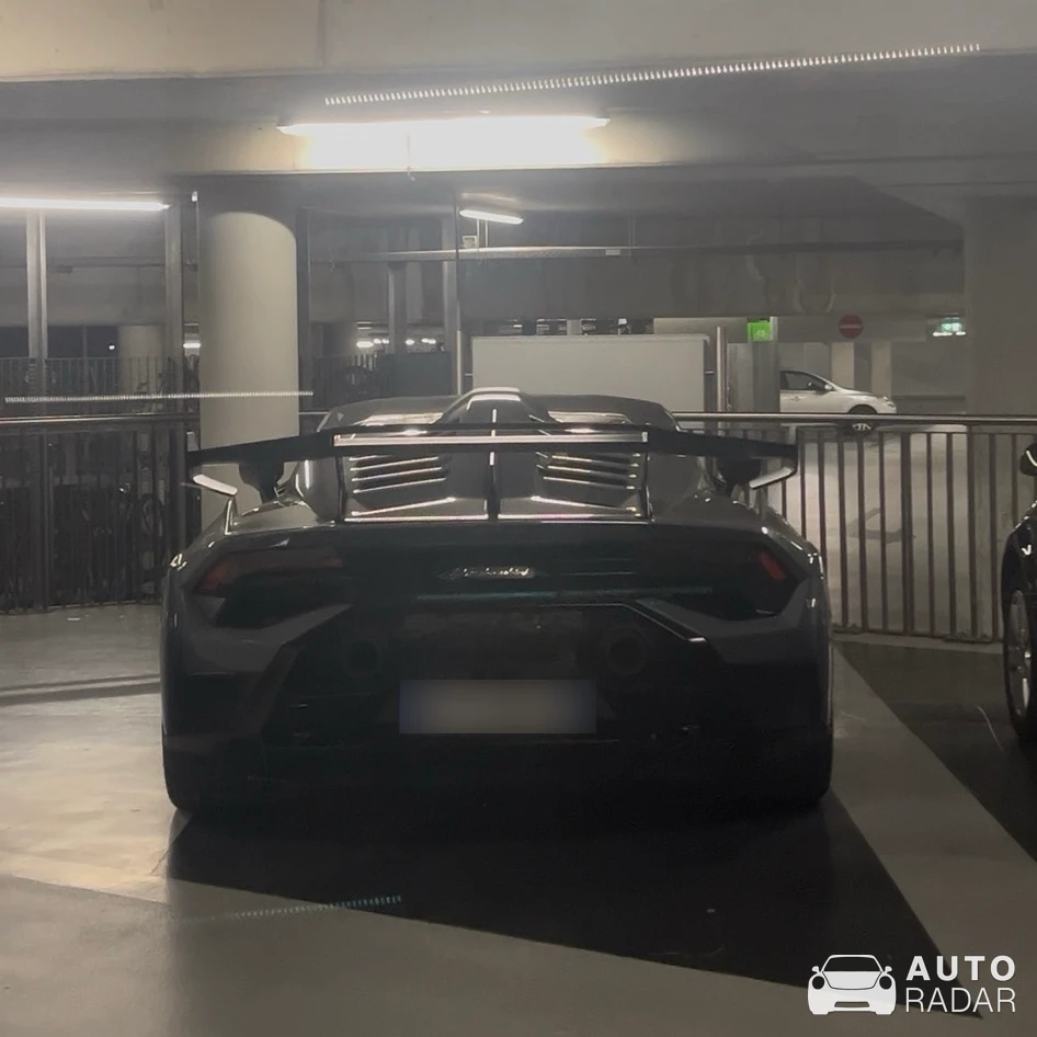 Lamborghini Huracán LP640-2 STO spotted in Amsterdam