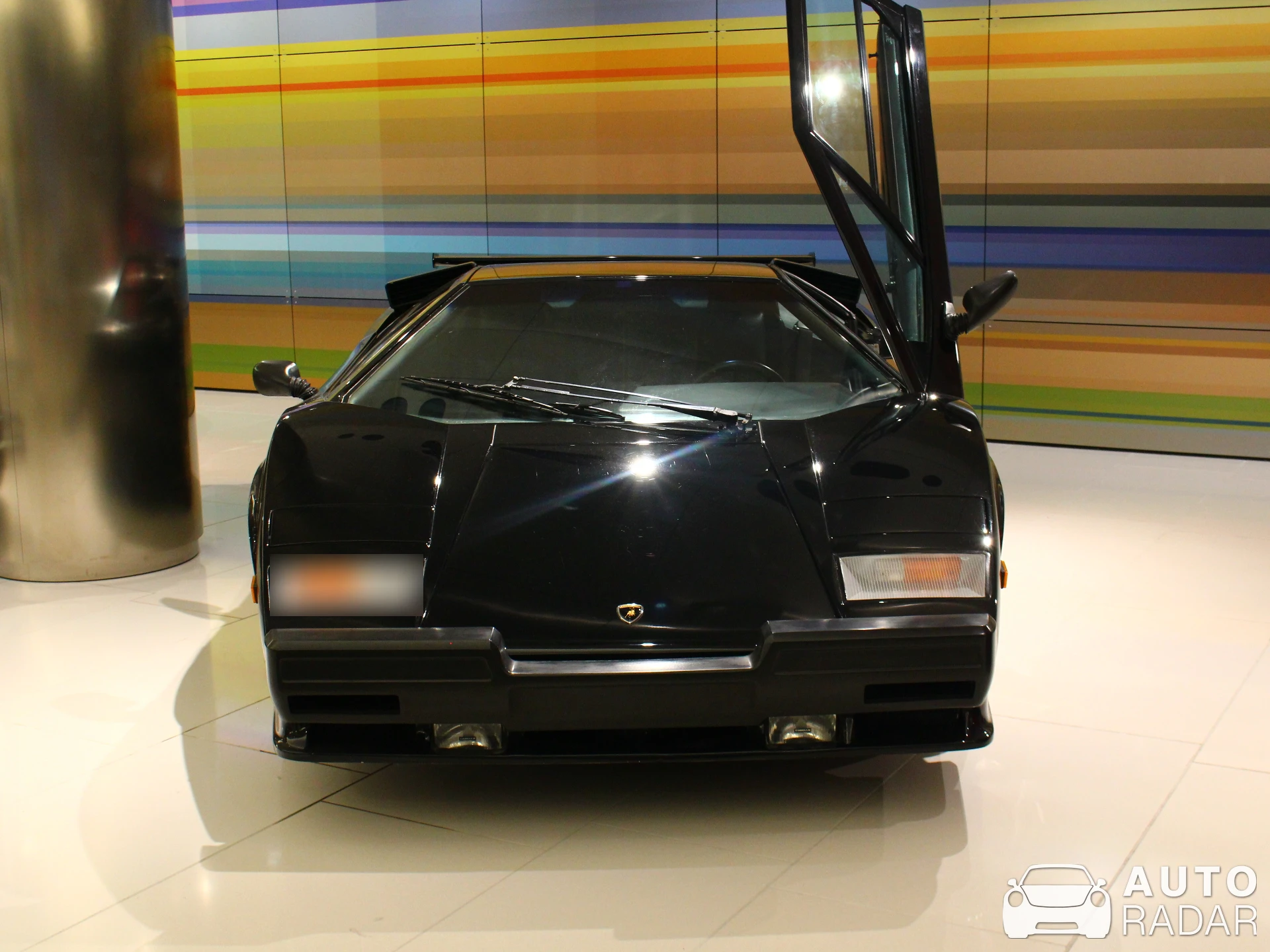Lamborghini Countach LP400 spotted in Monaco