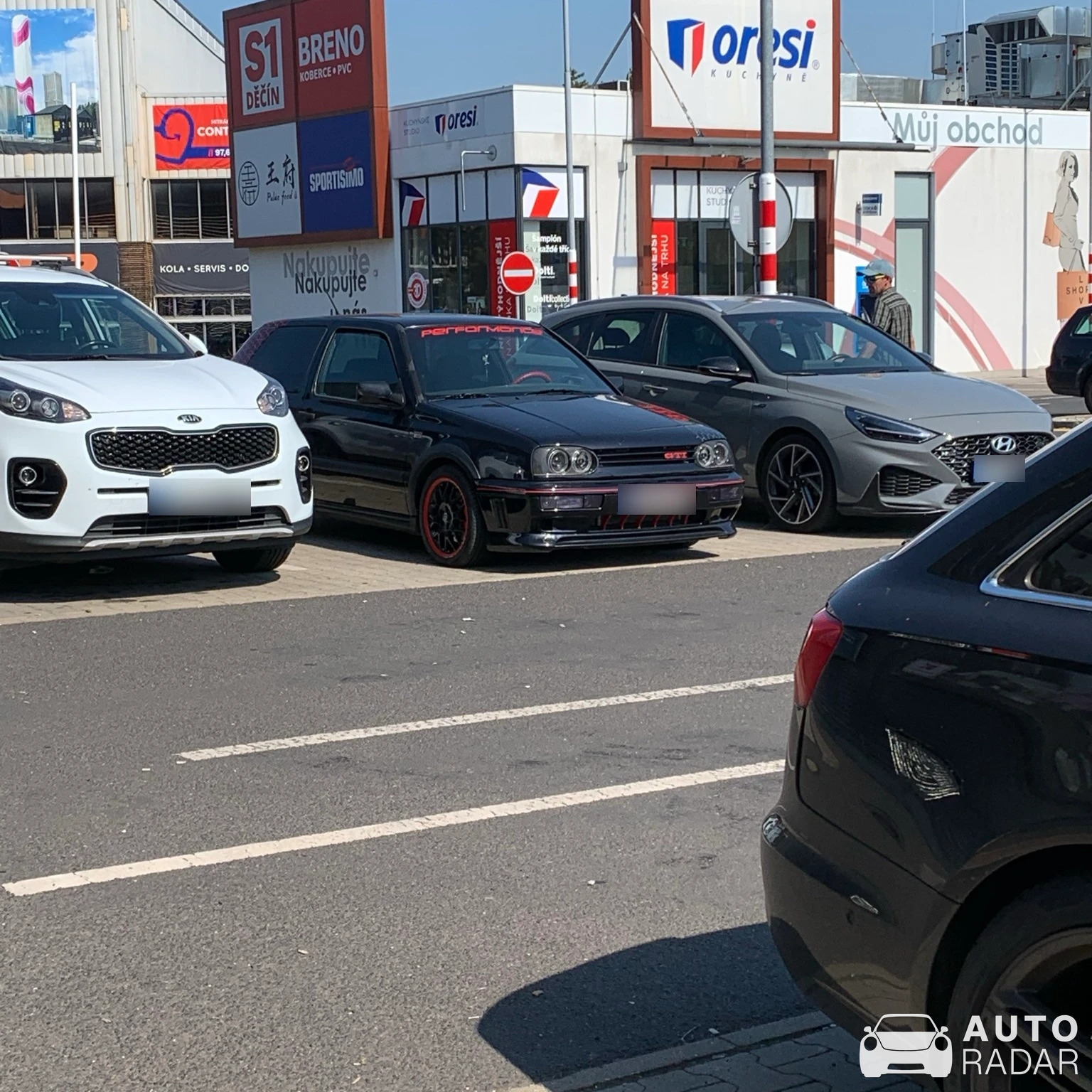 Volkswagen Golf GTI Mk2 spotted