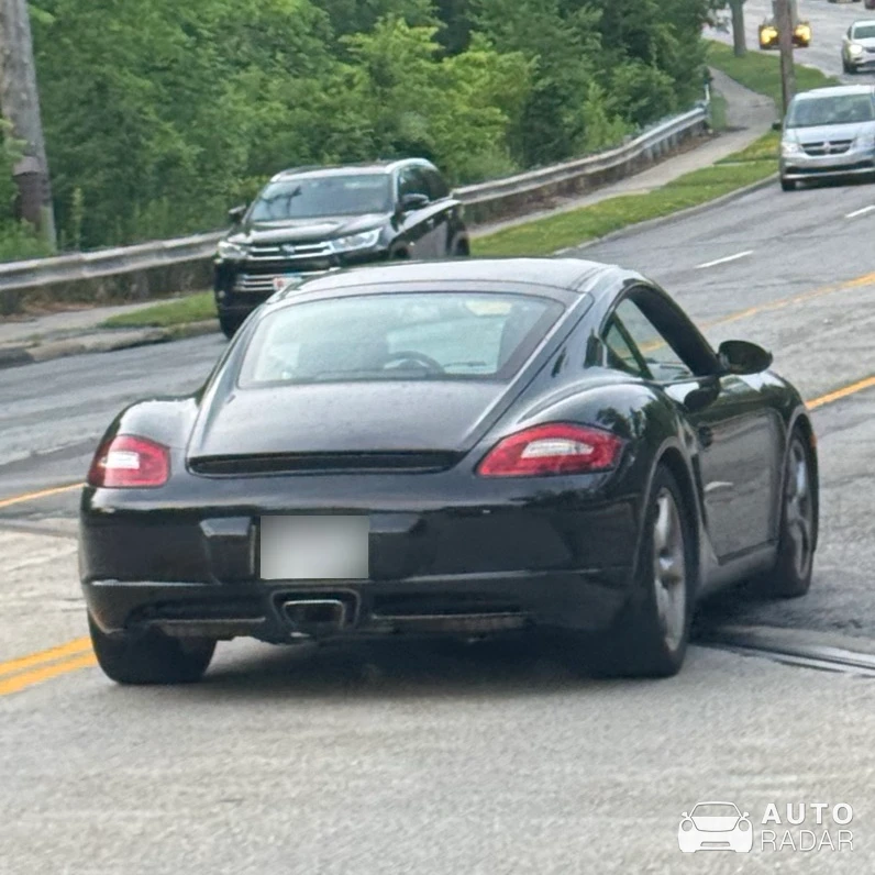 Porsche 987 Cayman spotted in Strongsville