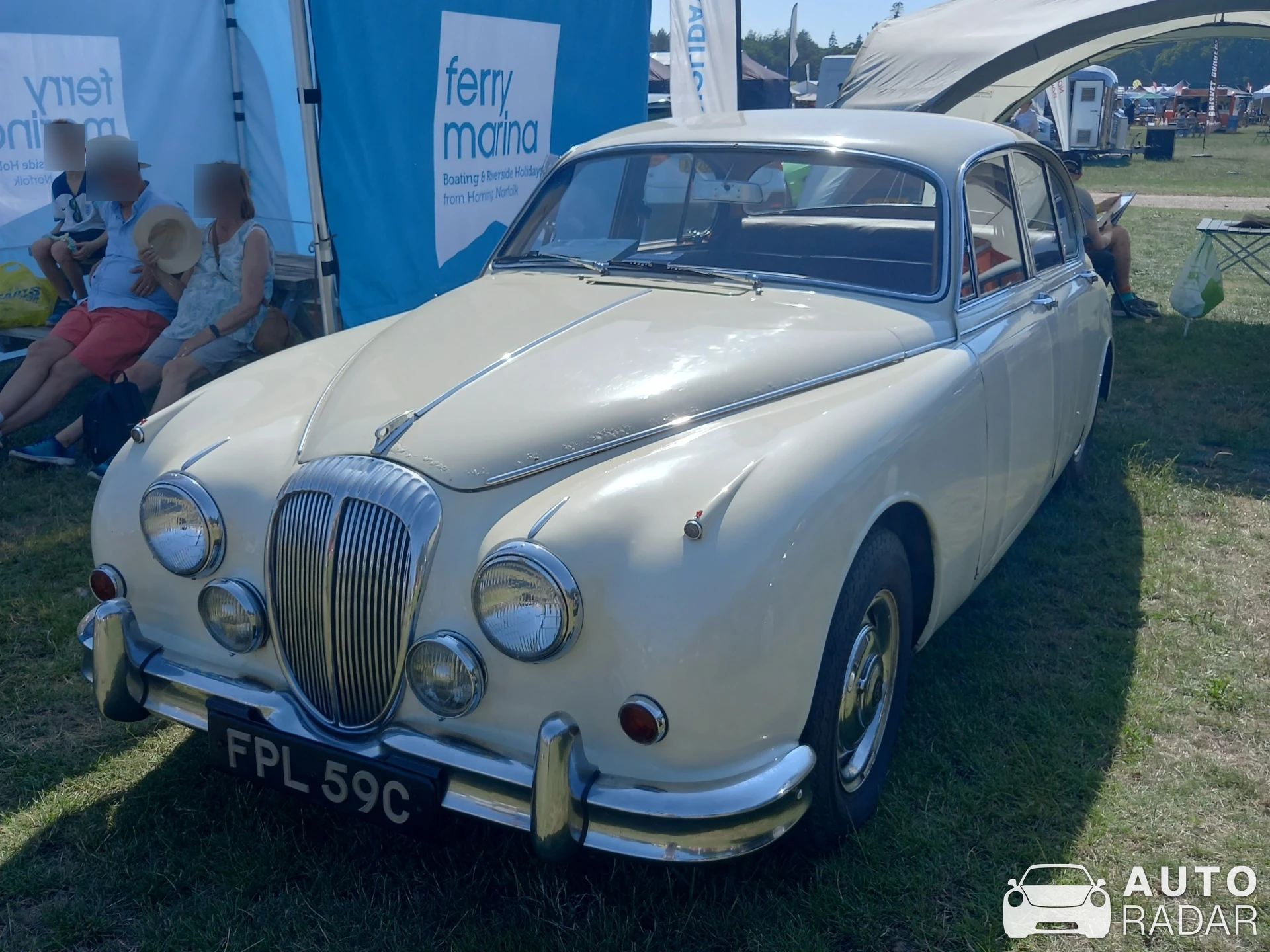 Daimler V8-250 spotted in Norwich