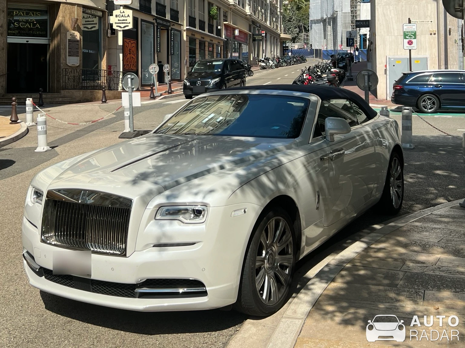 Rolls-Royce Dawn spotted in Monaco