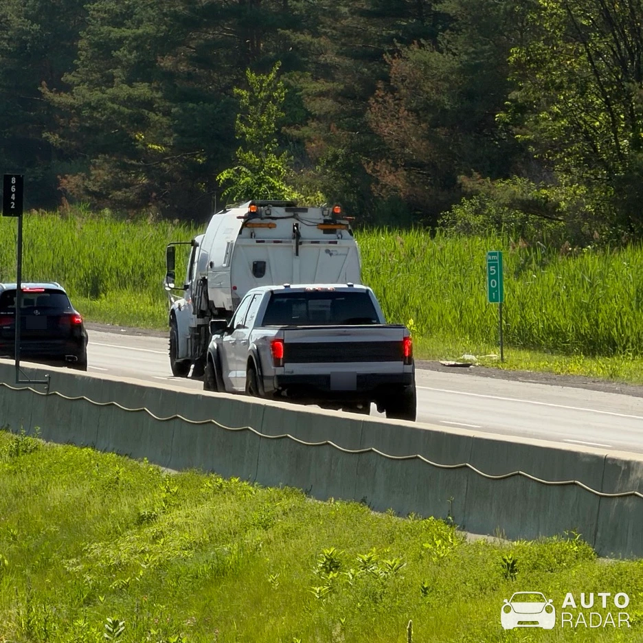 Ford F-150 Raptor 37 spotted in Terrebonne
