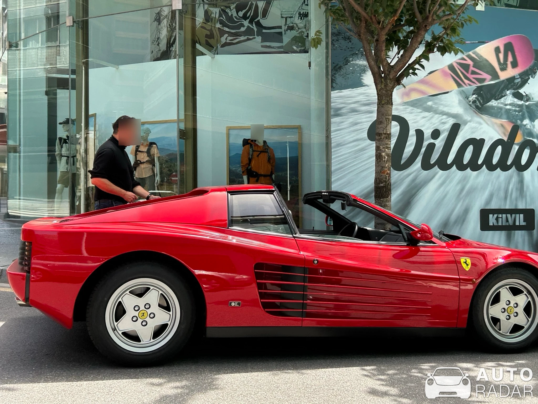 Ferrari Testarossa spotted in Andorra la Vella