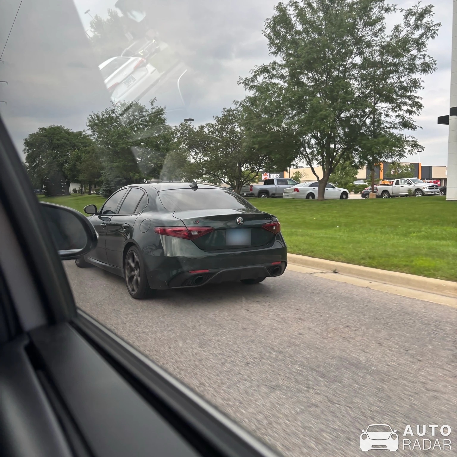 Alfa Romeo 164 Q4 spotted in Naperville