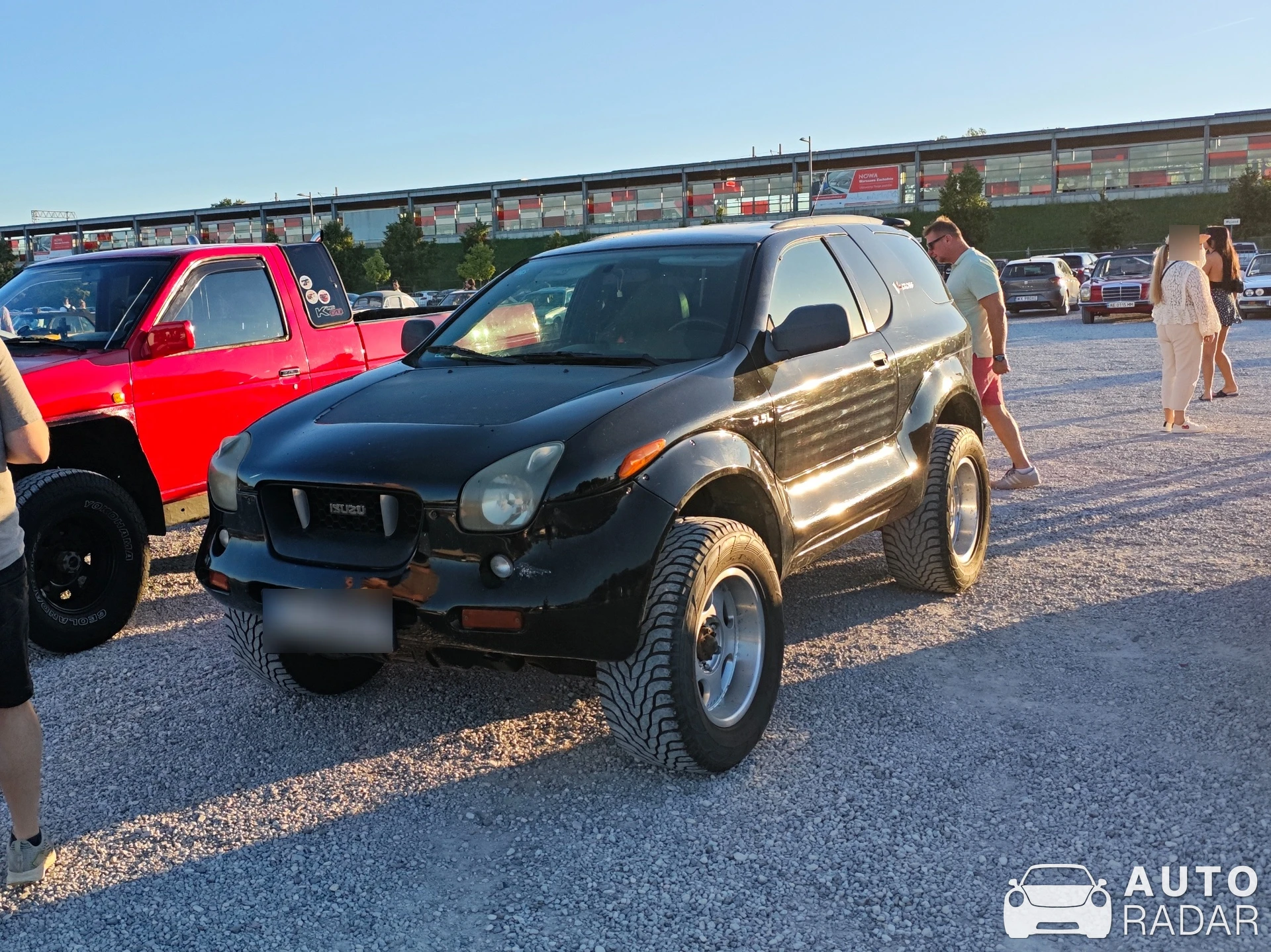 Isuzu VehiCROSS spotted in Warszawa