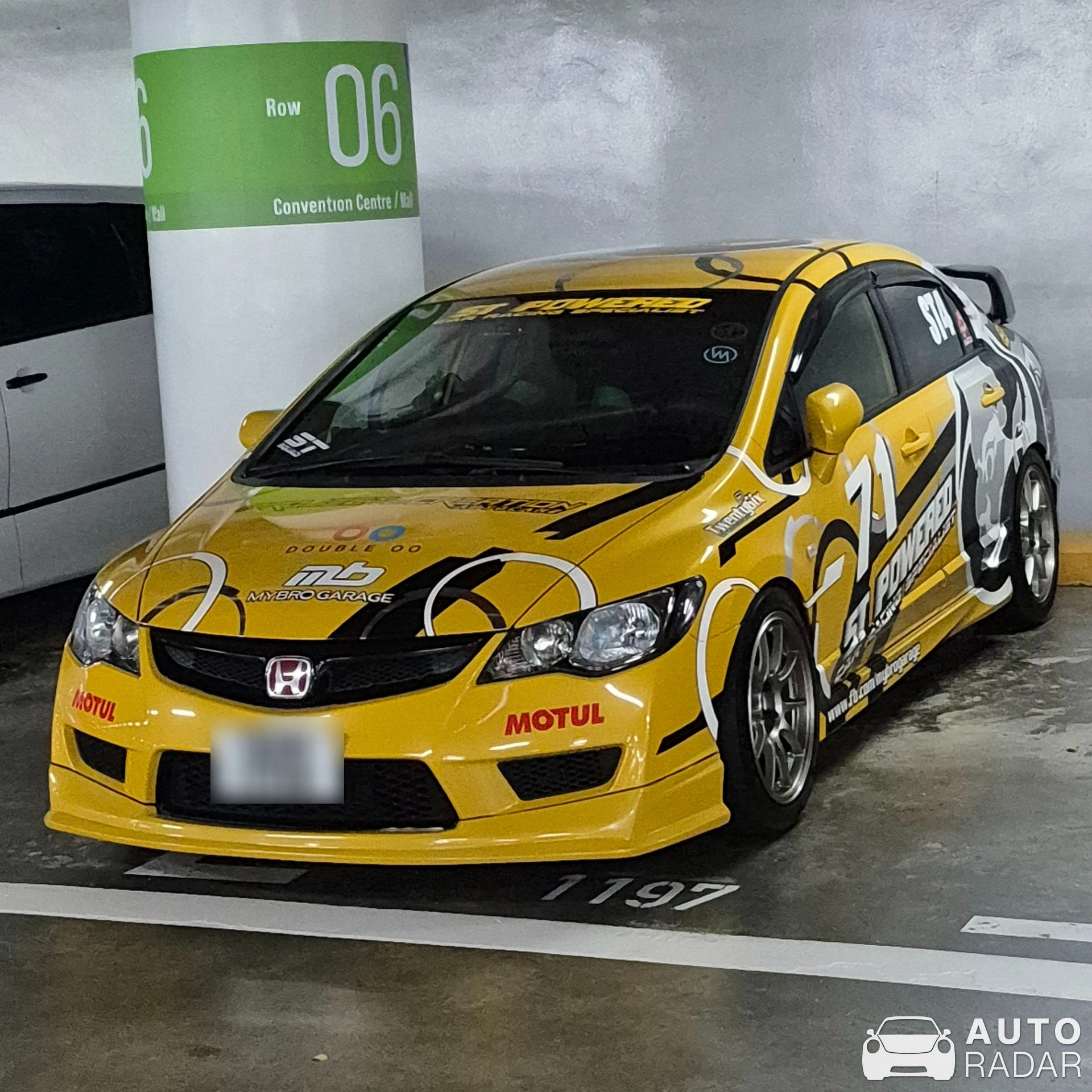 Honda Civic Type R FD2 spotted in Singapore