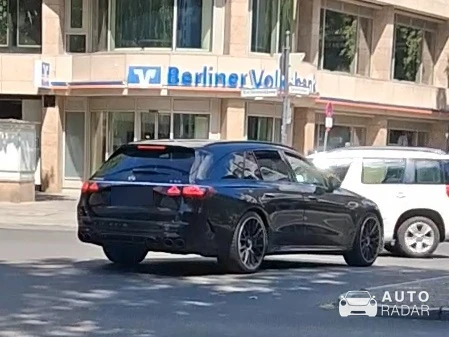 Mercedes-AMG C 63 S E-Performance Estate S206 spotted in Berlin