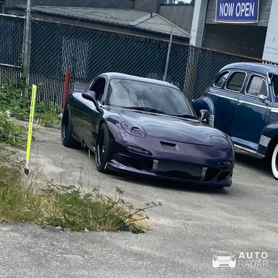 Mazda RX-7 FC3S spotted in Maple Ridge