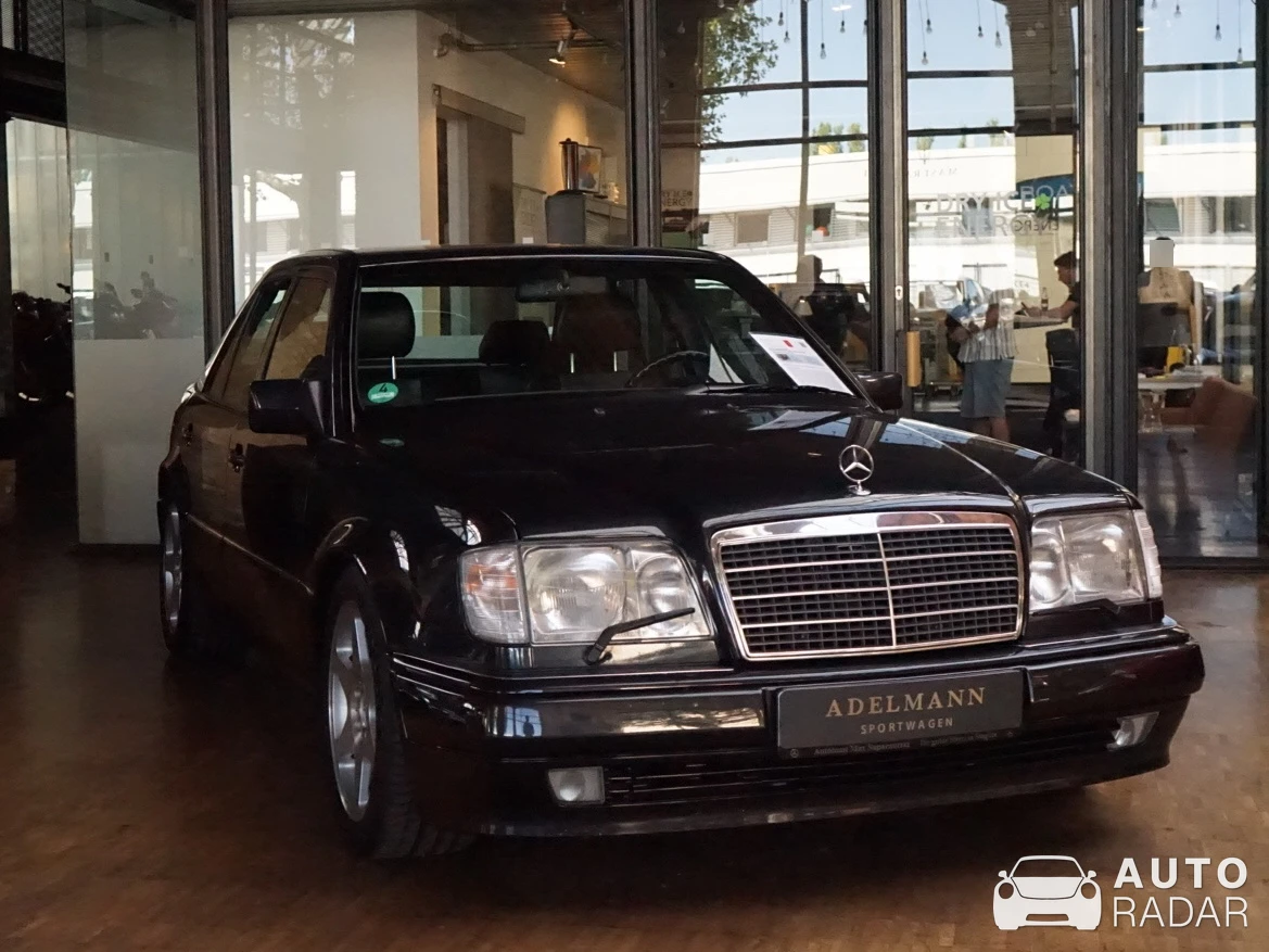 Mercedes-Benz E500 spotted in Berliini