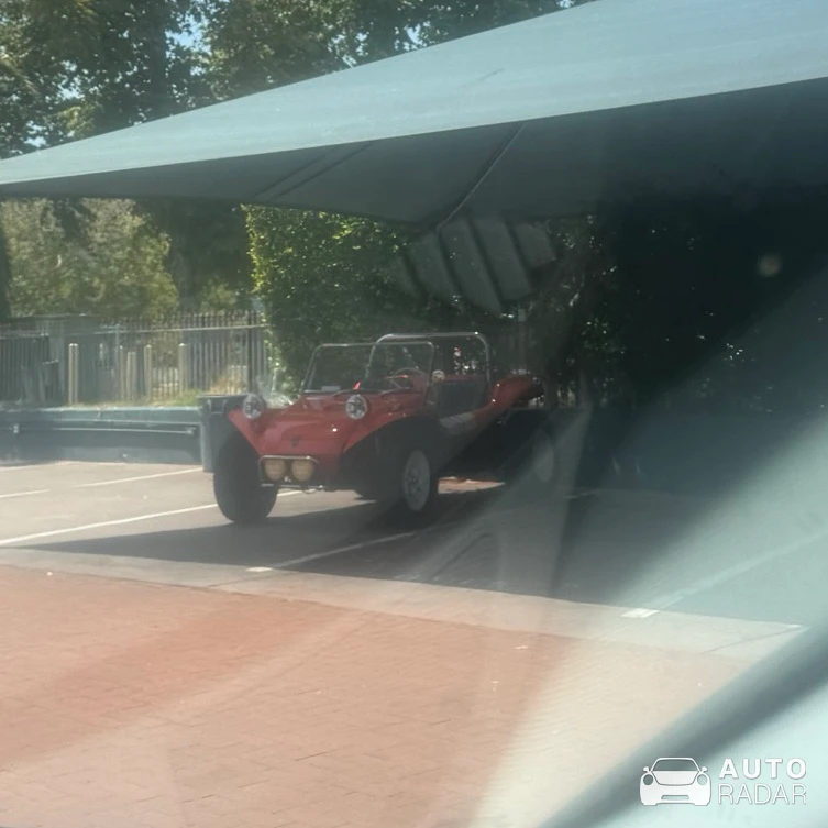 Meyers Manx spotted in Malibu, United States
