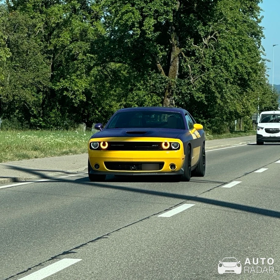 Dodge Challenger SRT spotted in Zürich
