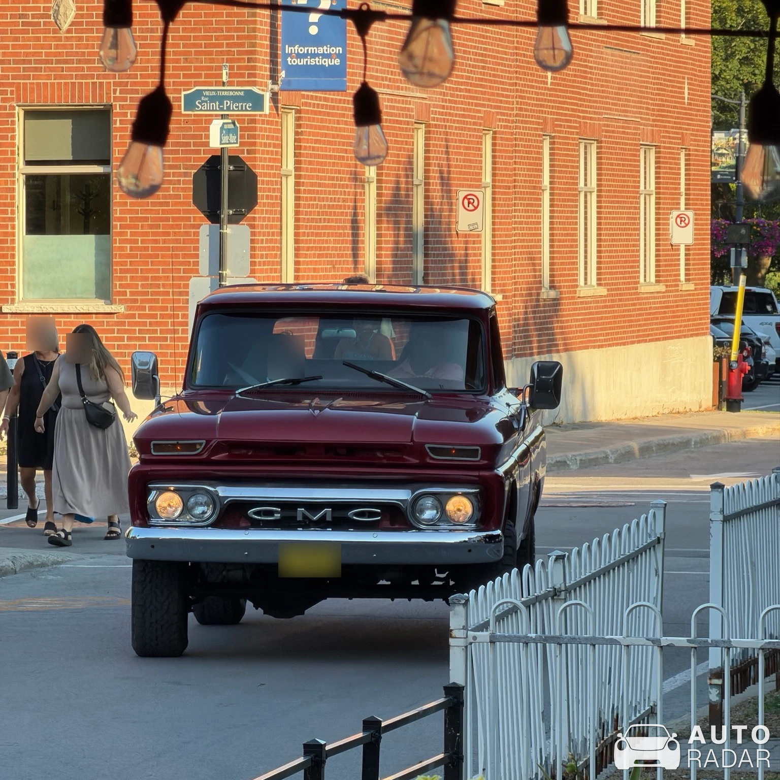 GMC C/K spotted in Charlemagne