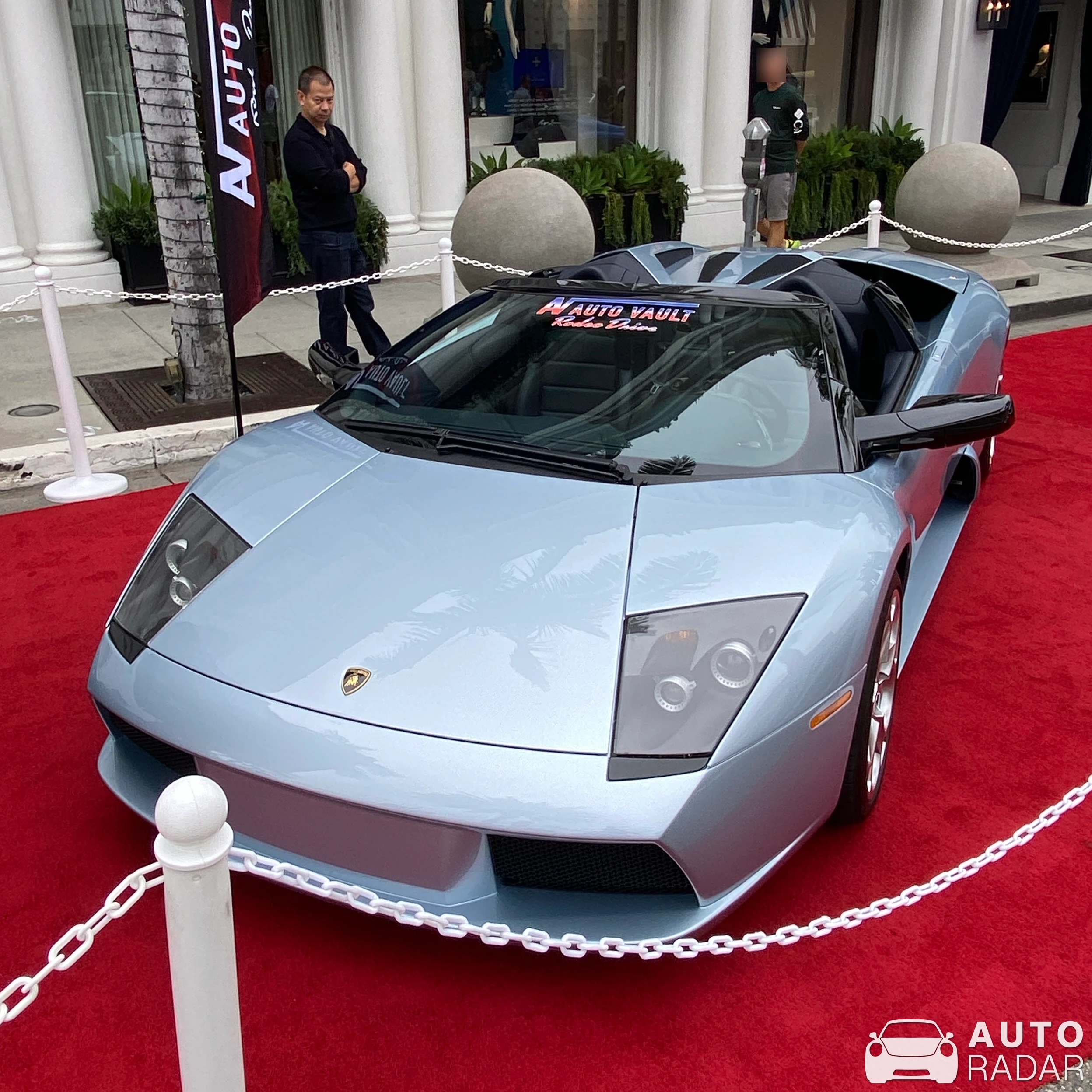 Lamborghini Murciélago Roadster spotted in Beverly Hills