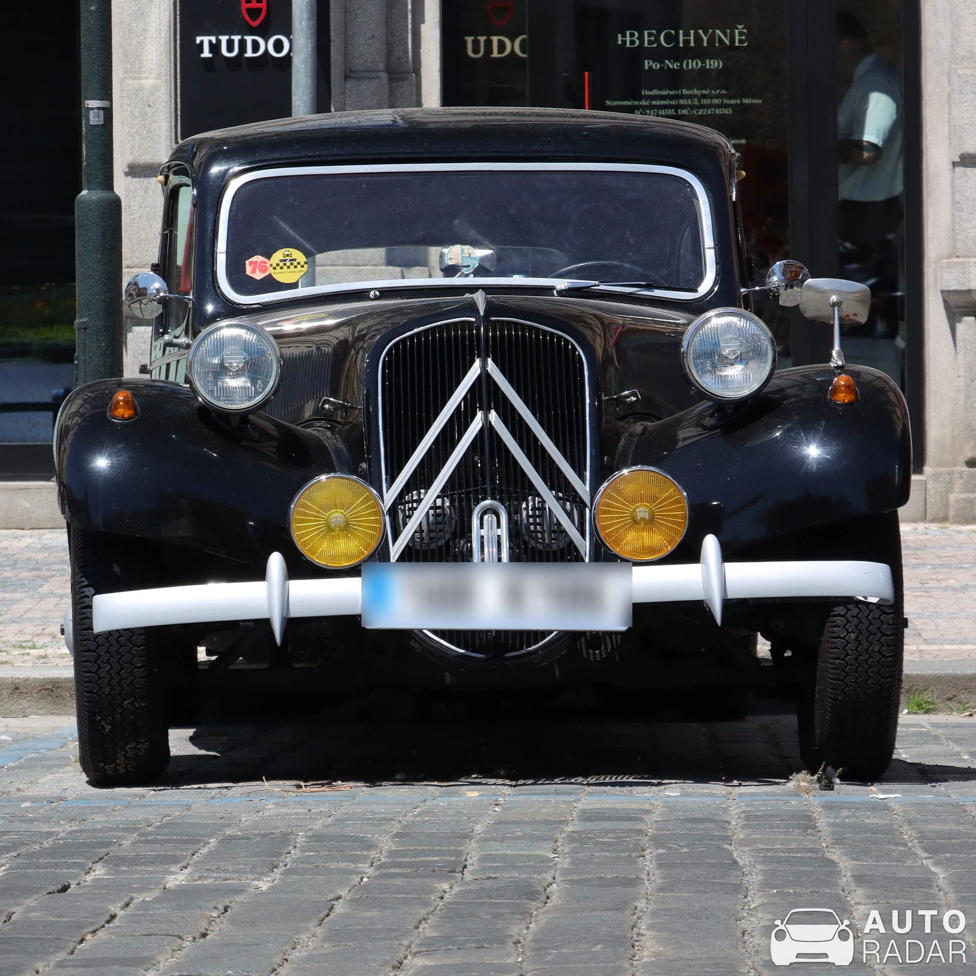 Citroën Traction Avant spotted in Prague 1