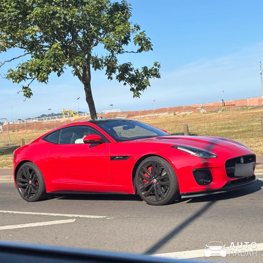 Jaguar F-Type Coupé 2017 spotted in Paignton