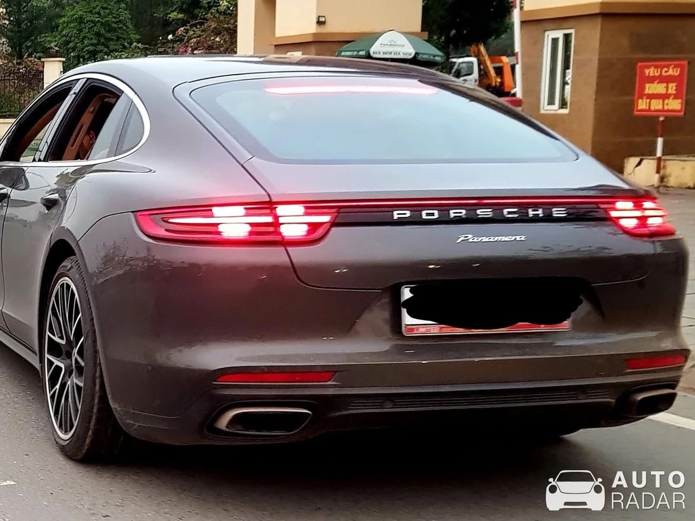Porsche 971 Panamera Turbo spotted in Thành phố Việt Trì
