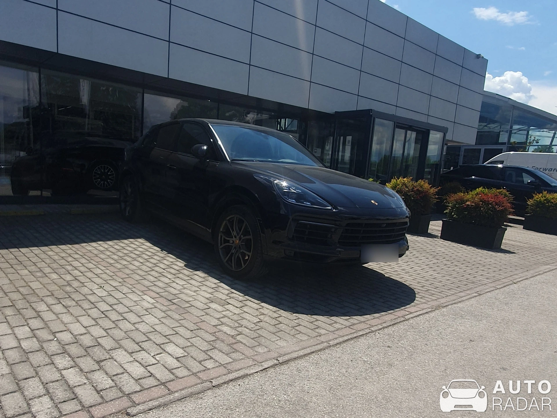 Porsche Cayenne Coupé spotted in Shkupi