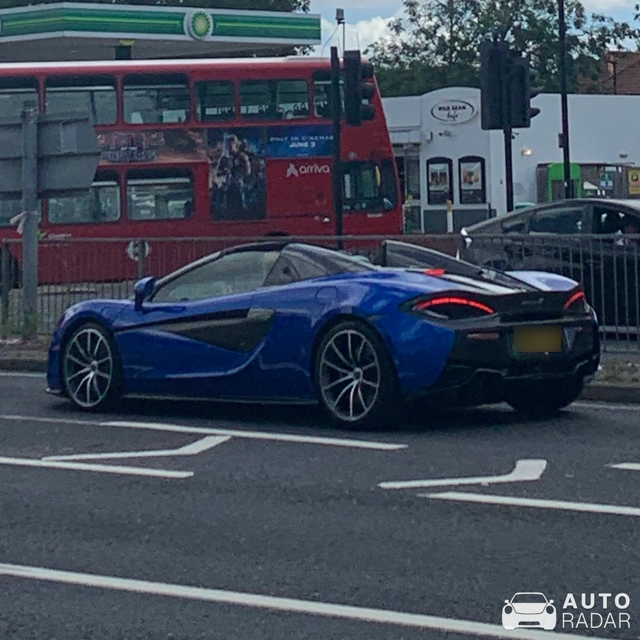 McLaren 570S Spider spotted in Hounslow