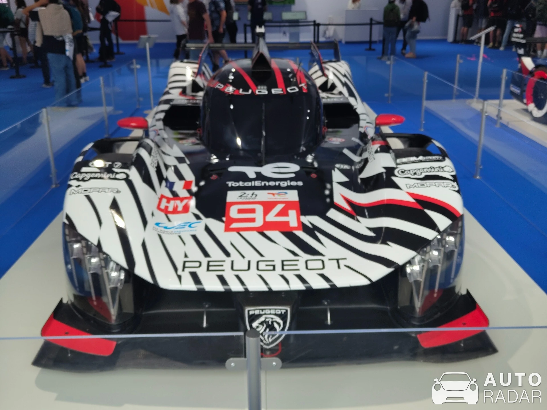 Peugeot 9X8 spotted in Le Mans