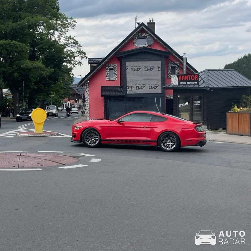 Ford Mustang GT spotted in Karpacz