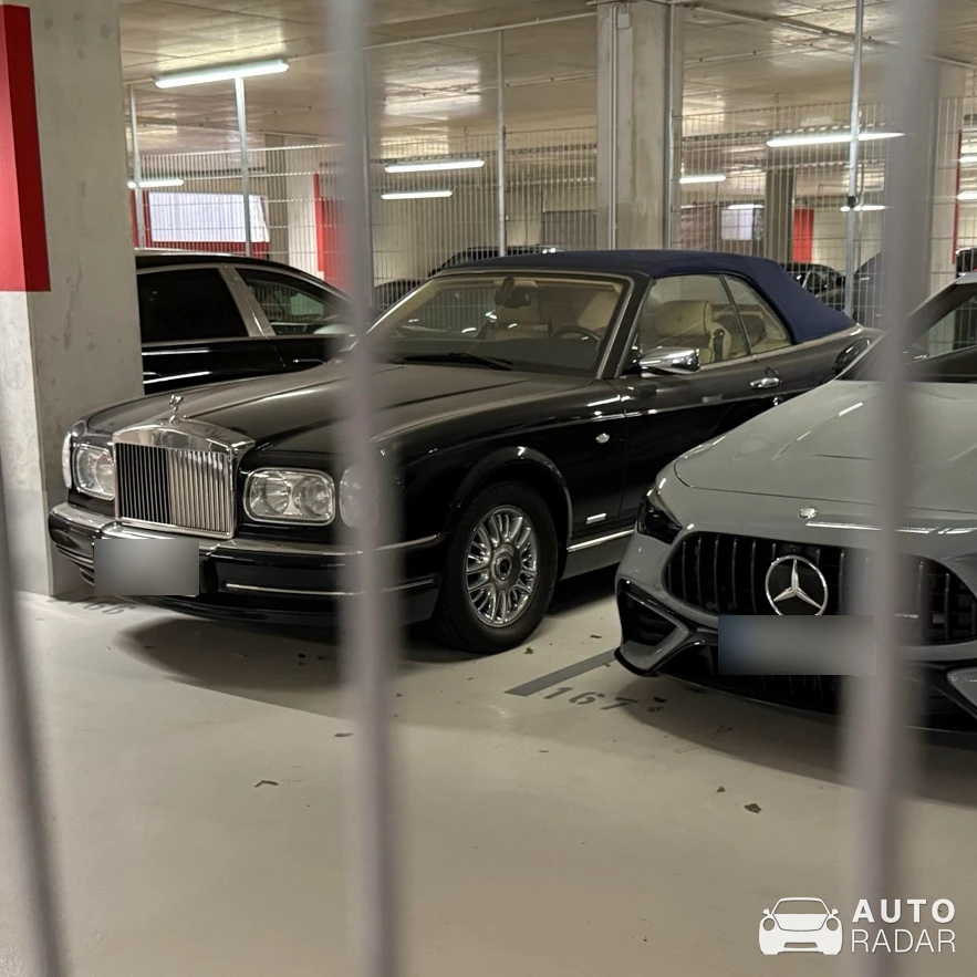 Rolls-Royce Corniche spotted in München