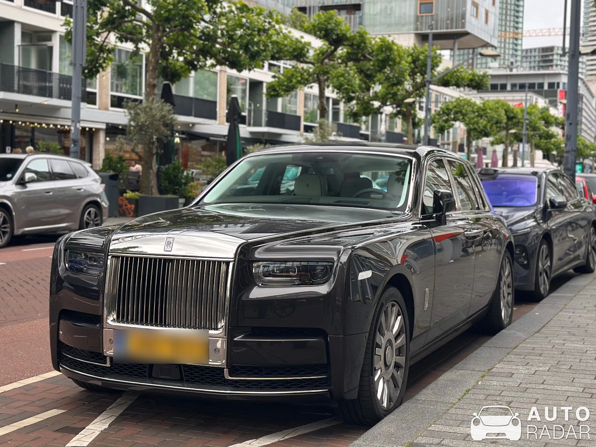 Rolls-Royce Phantom VIII Series II spotted in Rotterdam