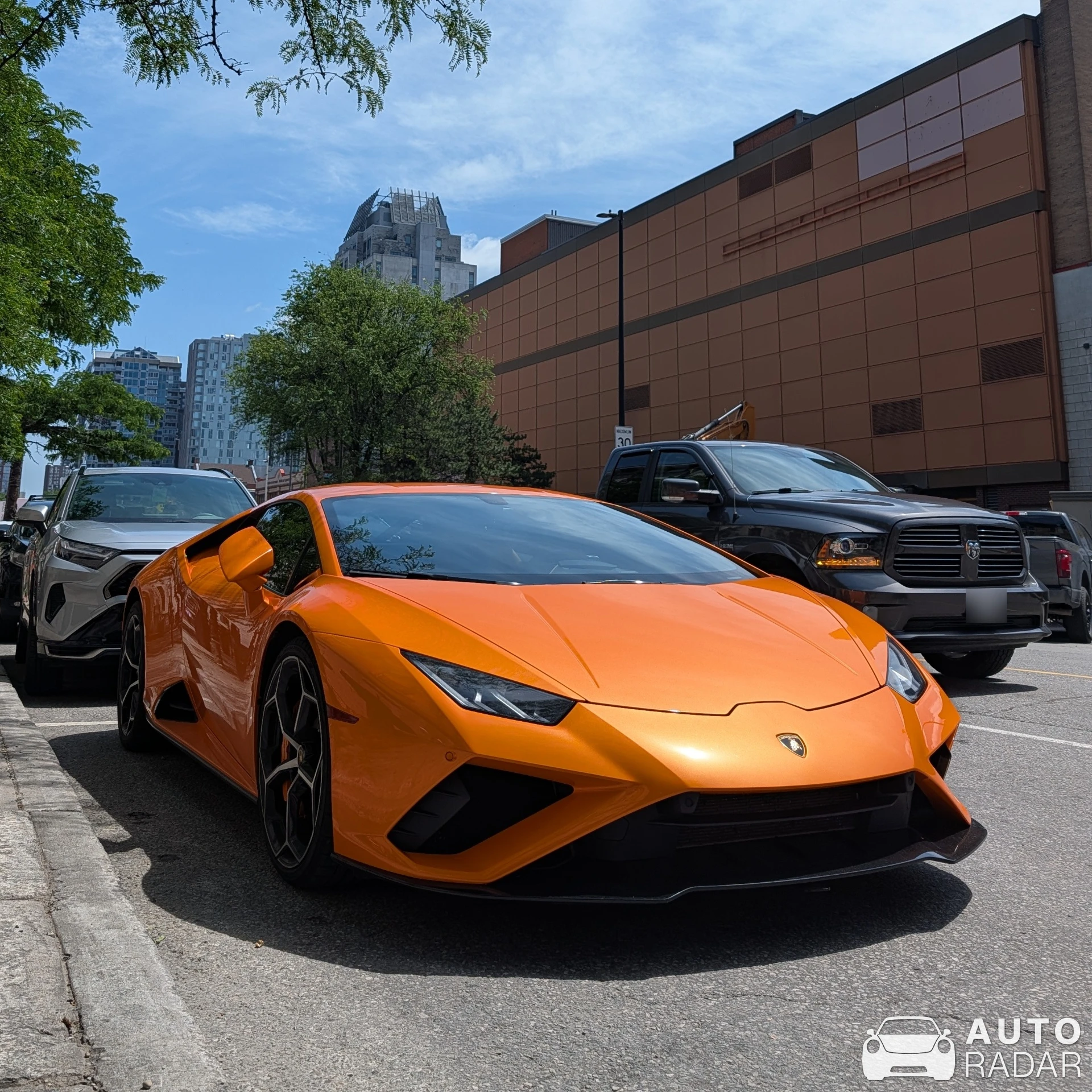 Lamborghini Huracán LP610-2 EVO RWD spotted in Ottawa