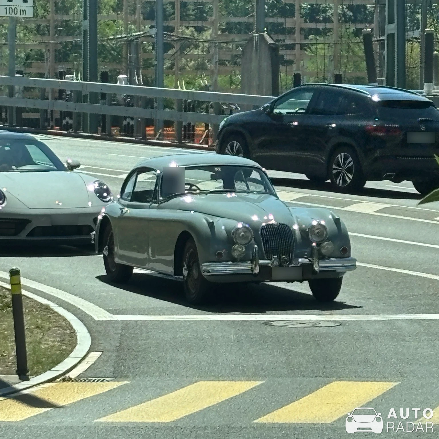 Jaguar XK150 spotted in Manno